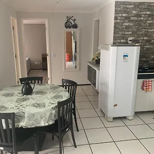 https://apartamento-porto-de-iracema-fortaleza-ceara.fortalezahotels.org